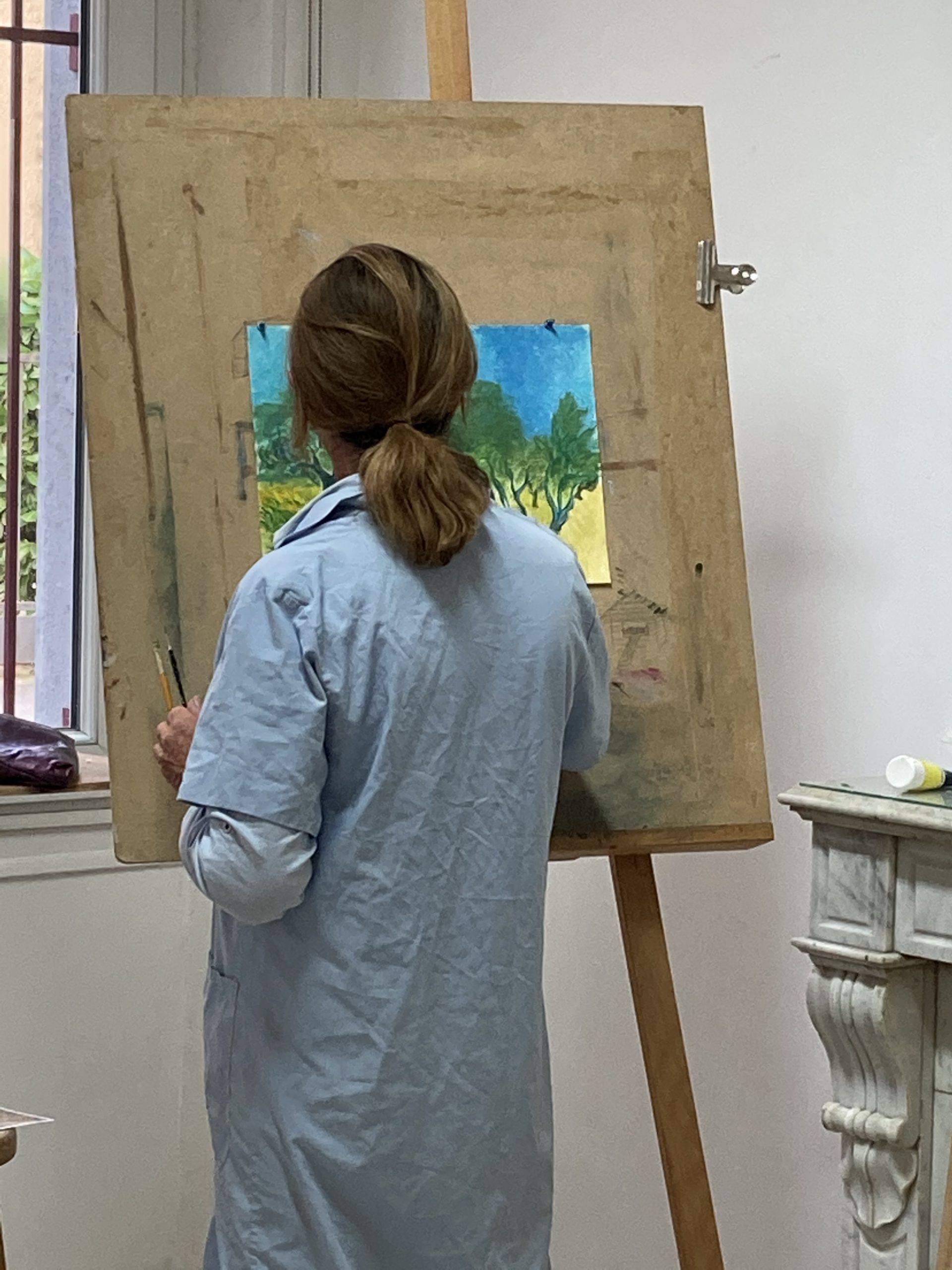 Elève au travail, cours de peinture à l'atelier du champs de Mars à Valence